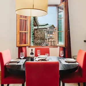 https://medicee-exclusive-penthouse.it-tuscanyhotel.com