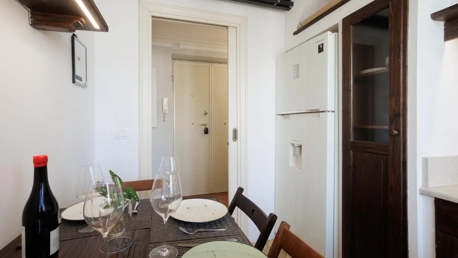 In Trastevere Urban Suite Rome 0*,  Italy