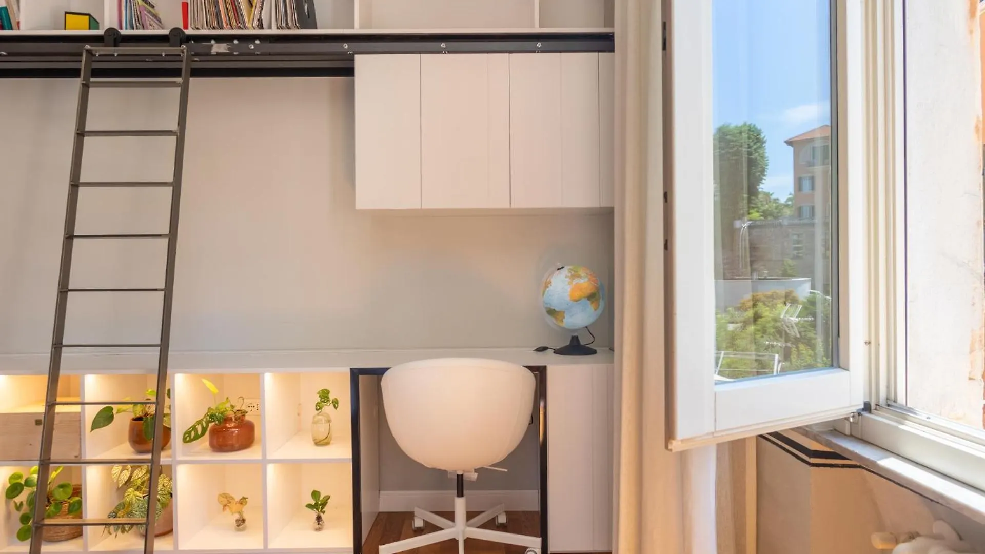 In Trastevere Urban Suite Rome Apartment